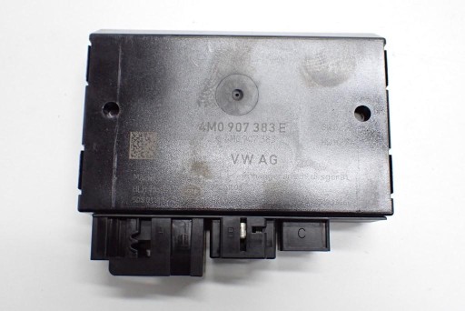 4M0907383 - Модуль контролера зчіпки 4m0907383e audi e-tron 4ke 19р.