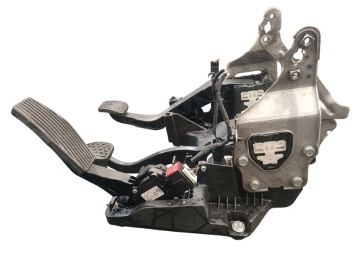 Kupplungspedal Bremse Gas KOMPLET OPEL INSIGNIA A 13228166 EUROPA