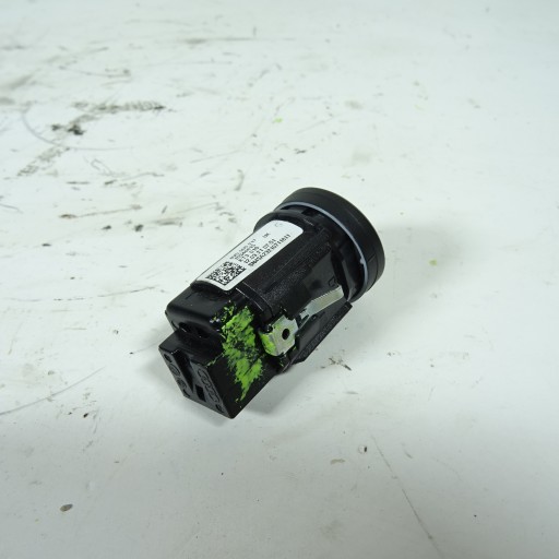 SKODA FABIA 3 1.0B switch START STOP 6V0905217