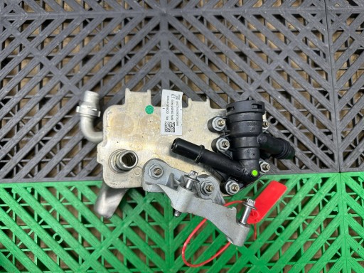 oil cooler of the engine BMW 5 G60 G61 8580416
