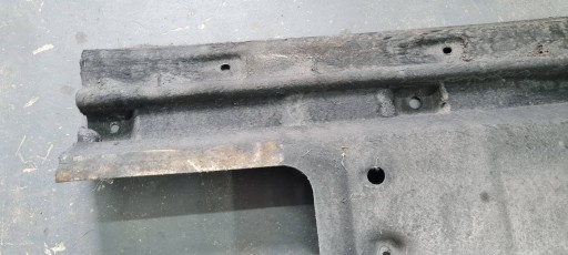 Q5 8R SQ5 LIFT Blende Abdeckung mitte PRZECIWBLOTOWA Unterfahrschutz rechts 8R0825208E