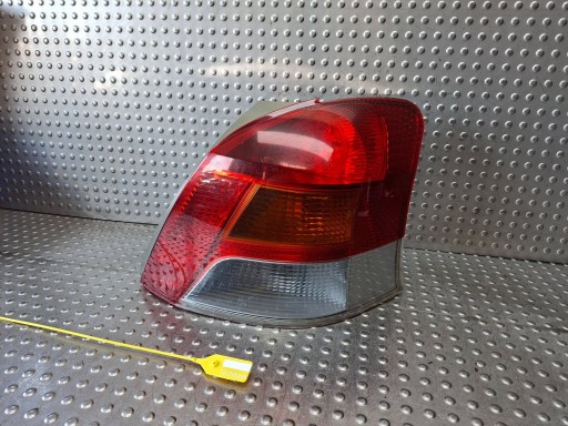 light rear part right TOYOTA YARIS II LIFT 09-11 EU