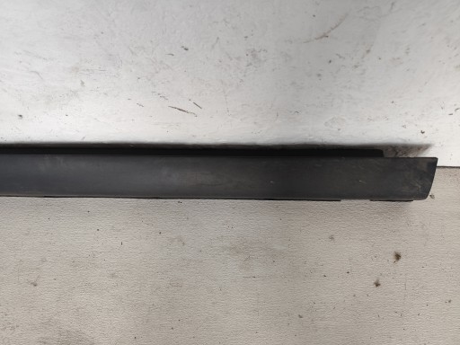 SSANGYONG TIVOLI 2016 moulding threshold right