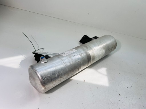 9, 9 - Підйомний бак пневматичної підвіски tesla model s 1457645-00-a