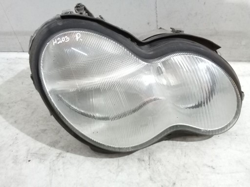 Mercedes C klasa W203 light right front front