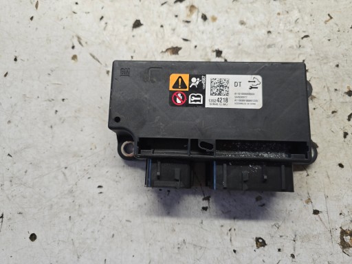 OPEL MOKKA X SENSOR modul Bedienteil airbag 13524218 DT