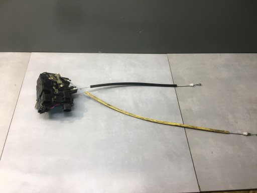 Schloß Tür links heck AUDI A6 C5 7 PIN