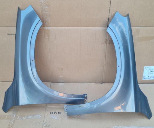 A1568810101 A1568810101 - Крило передне ліве праве mercedes gla w156