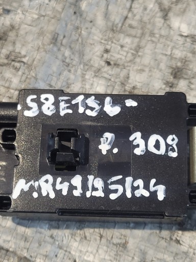 Amplificatore antenna RADIA OE 9659840580 PEUGEOT 308 e 5D HB 09r. EU