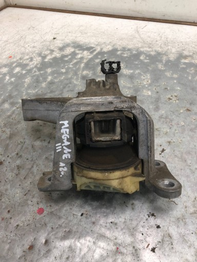 holder engine mount RENAULT MEGANE III 112108807R