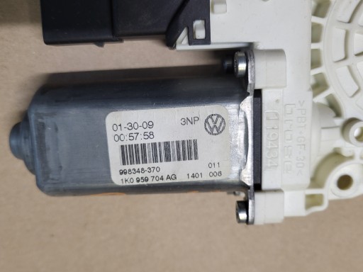 mini motor lifting windows right rear part VW GOLF V JETTA 1K0959704AG 998348 OE