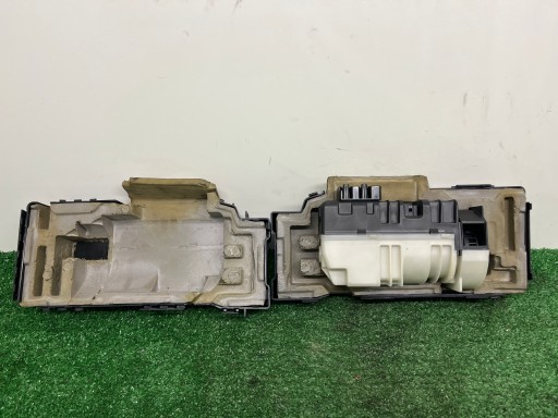 pumpa sjedalo MERCEDES-BENZ e-klasa W211 A0008000318 / 0132006400