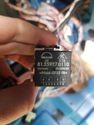 81.25927.0110 - Контактор реле man tgx tgs tgl tgm