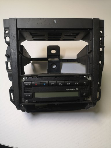 3B1907044B - GOLF IV РАМКА РАМКА РАДИО КОРЗИНА 1J0858071E