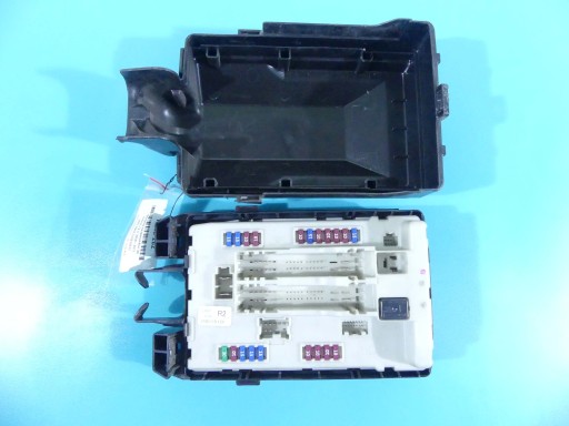 284B71BY2A - БЛОК ПРЕДОХРАНИТЕЛЕЙ INFINITI FX II QX70 3.0D