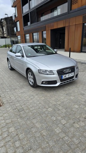 Audi A4 B8 Limousine 1.8 TFSI 120KM 2009