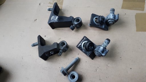 A4 B9 8W петля дверные петли правая передняя LY9T