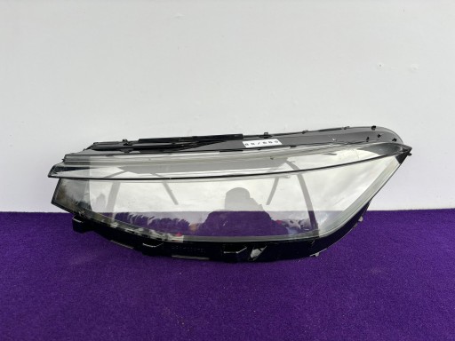 VW PASSAT B9 KLOSZ SZKLO lights LEWEJ front 8G/069
