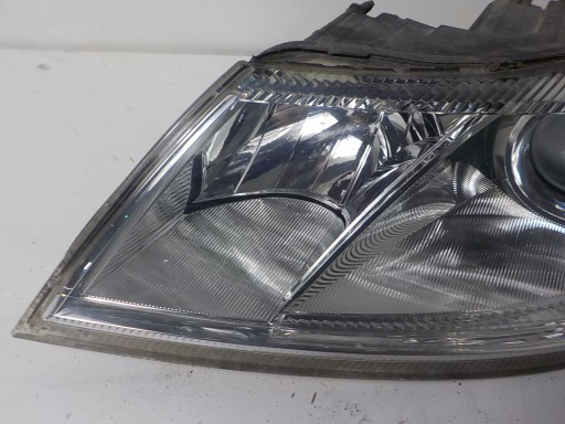 SKODA OCTAVIA II LIFT light left front front UK
