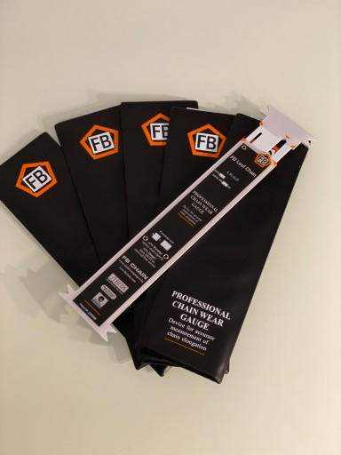 12345 - ВИМІРЮВАЛЬНА ЛІНІЙКА ДЛЯ ВИМІРЮВАННЯ ЗНОСУ ЛАНЦЮГА FB UDT