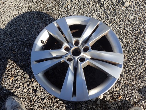 disk hliníkový SKODA 5X112 18" 7J ET45 57A601025