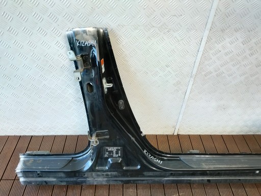 SUZUKI KIZASHI 09-14 threshold ZE SLUPKIEM right BOK quarter OE