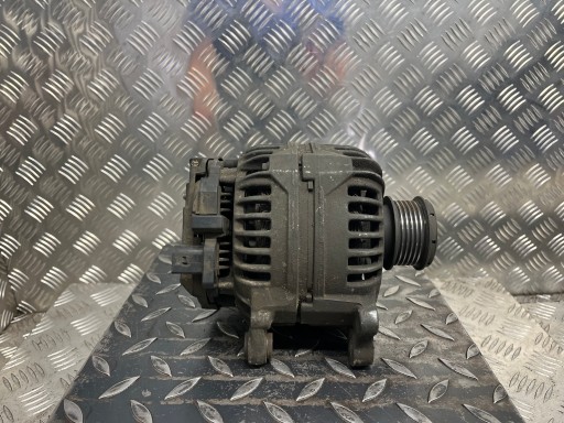 generátor VOLKSWAGEN GOLF 4 028903028E