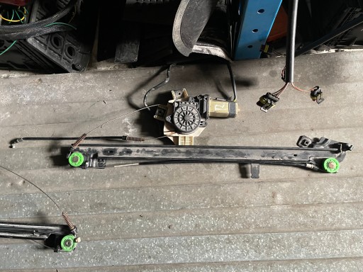 Дверной механизм, правое окно, правый двигатель, iveco stralis