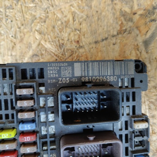 Kasten der Sicherungen komplett Citroen C4 Grand Picasso 9810296380