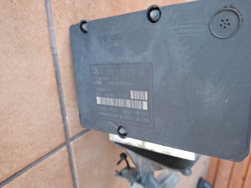 pump ABS MERCEDES W203 W209 A2095452932