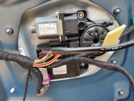 Моторчик склопідйомника лівий передній vw golf 6 vi plus підйомник +