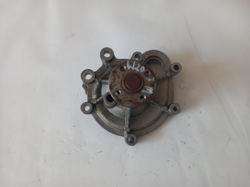 water pump MERCEDES E-KLASA W207 1.8 CGI 09-16