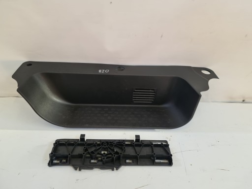 768510190R - ПОРОГ СТЕПЕНИ ЛЕВЫЙ TRAFIC III VIVARO B TALENTO