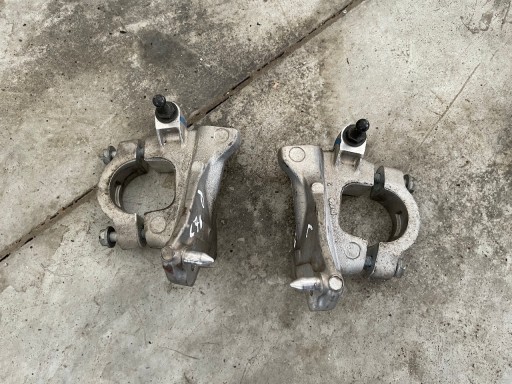 22761202 - Кріплення санчат переднього стабілізатора corvette c7