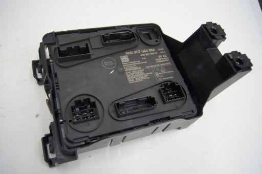 4N0907064BM - Audi Q5 80A модуль bcm2 комфорт
