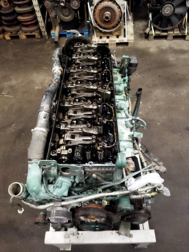 ГОЛОВКА ДВИГУНА D13K VOLVO FH 4