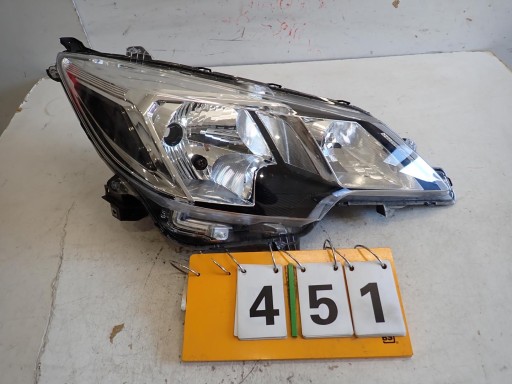 light front front right MITSUBISHI SPACE STAR III 2019