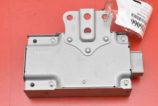 control unit module door 8598A-05010 TOYOTA AVENSIS T27 T29 15-20