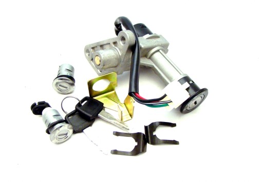 T57337 - JUNAK 607 КОМПЛЕКТ ЗАМКОВ