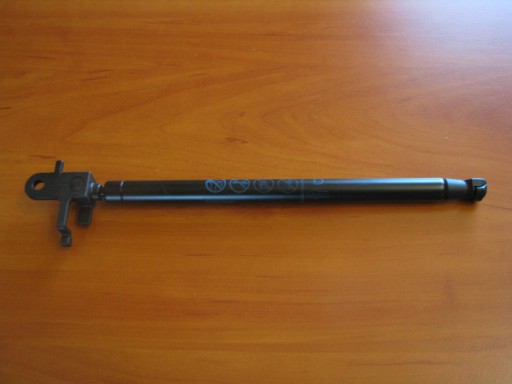 PISTONI PORTELLONE del cofano posteriore TOYOTA CAMRY 2017- Originale