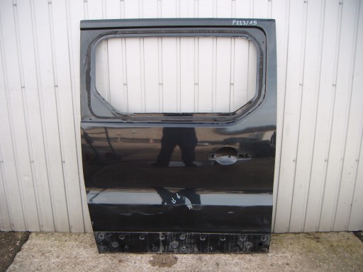 RENAULT TRAFIC III 14- РАЗДВИЖНАЯ ДВЕРЬ СПРАВА