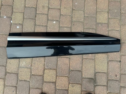 87722-R2100 - KIA SPORTAGE V 21 - НАКЛАДКА ПЕРЕДНІХ ПРАВИХ ДВЕРЕЙ ОРИГ