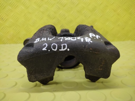 BMW 1 E87 2.0 D caliper right front