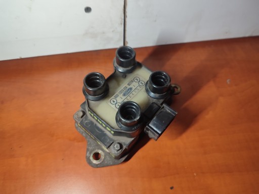 Bobine d’allumage FORD MONDEO MK1 1.6 88SF-12029-A2A