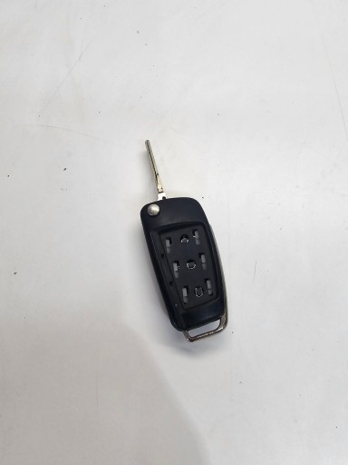 key PILOT SCYZORYK AUDI A3 8P 8P0837220D *2*