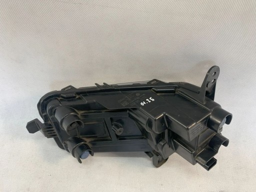 Volkswagen Polo 17-20r Nebelscheinwerfer rechts VW 2G0941662B 01.25