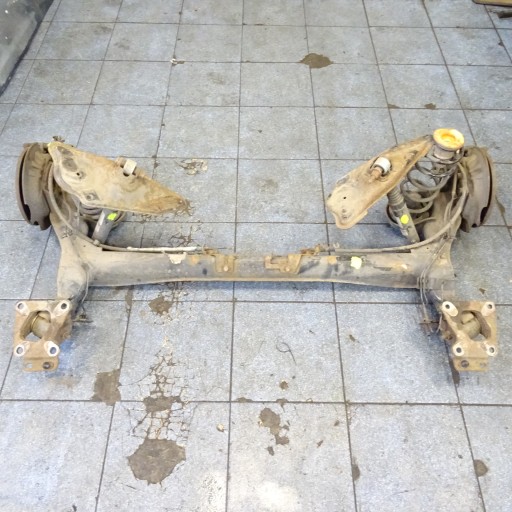 CITROEN C4 GRAND PICASSO axis rear sider