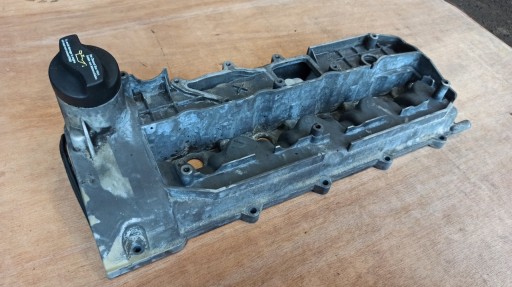 6460102130 - Крышка клапана головки 2.2 CDI Sprinter 906 R646