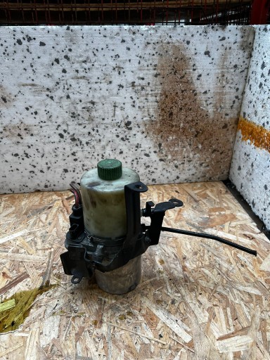 НАСОС WSP. SEAT IBIZA 1.4 БЕНЗИН M033500112ML