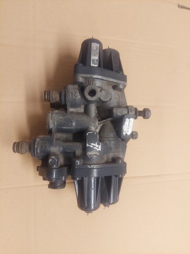 КЛАПАН СУШКИ БАГАТОХОДОВИЙ IVECO STRALIS EURO6 5801782667 9347050310